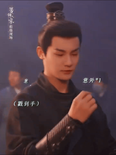 郑业成蜀锦人家打戏  郑业成内娱转刀的神  郑业成《蜀锦人家》打戏来了！不愧是内