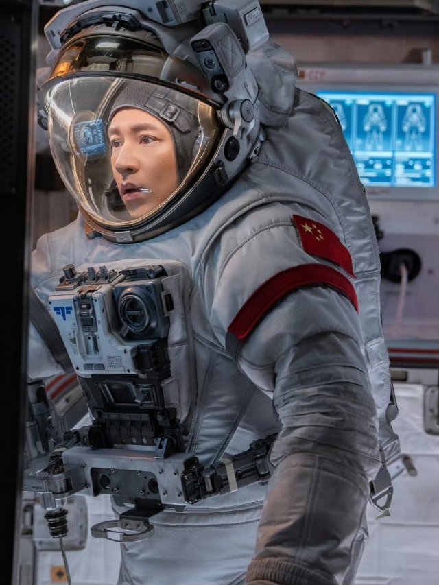余烬之上是内娱最重要的航天人才储备基地，廖思远和廖知白都当上航天员了( ) 