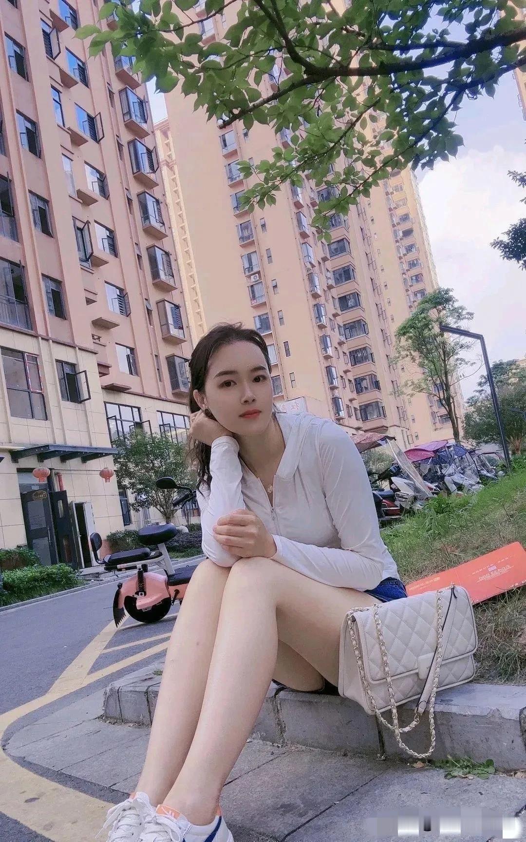美丽的你，请收下我的小心心