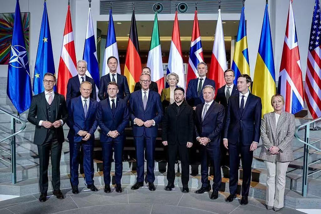 英法德联军直扑乌克兰？俄罗斯“生死存亡”之际，普京开始下令
15日，英法德等十多