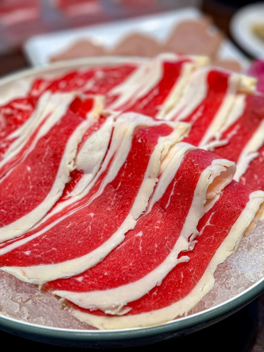 这家传统涮肉真是凭实力N刷！羊蝎子也得跟