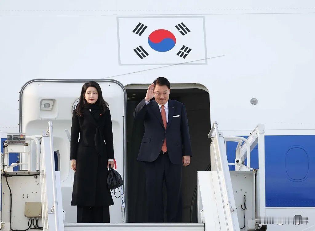 韩国国会否决金建希特检法尹锡悦对华关系友好，韩国老百姓也普遍支持，希望尹锡悦继续