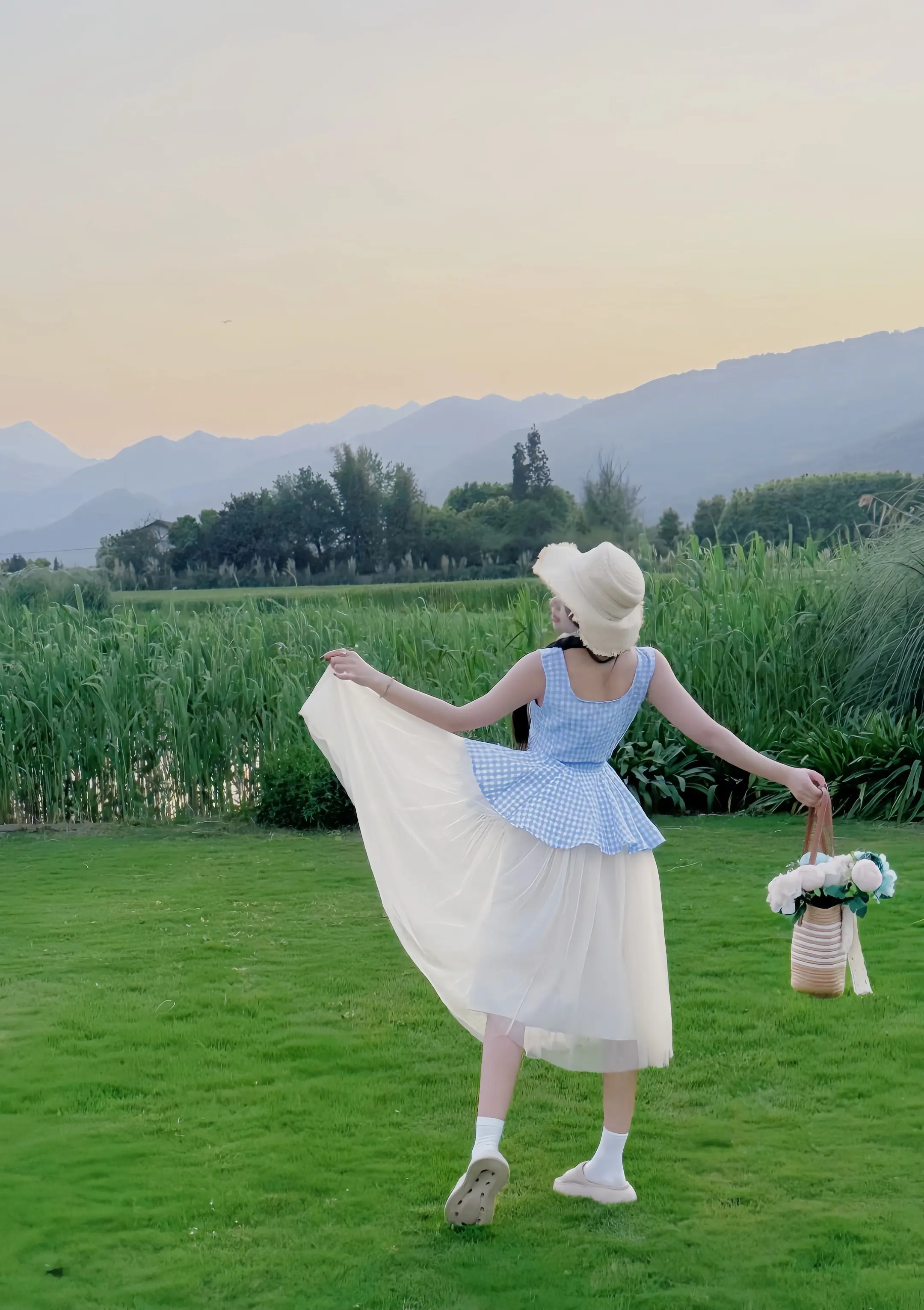 好久不见 我的脾气更大了 因为我快遇到一个更宠我的男生 🔥