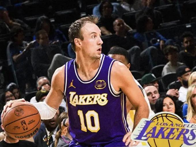 更新：肯纳德今天可以打，太阳那边杰伦格林不打了。争取拿下这场背靠背吧，湖人加油。