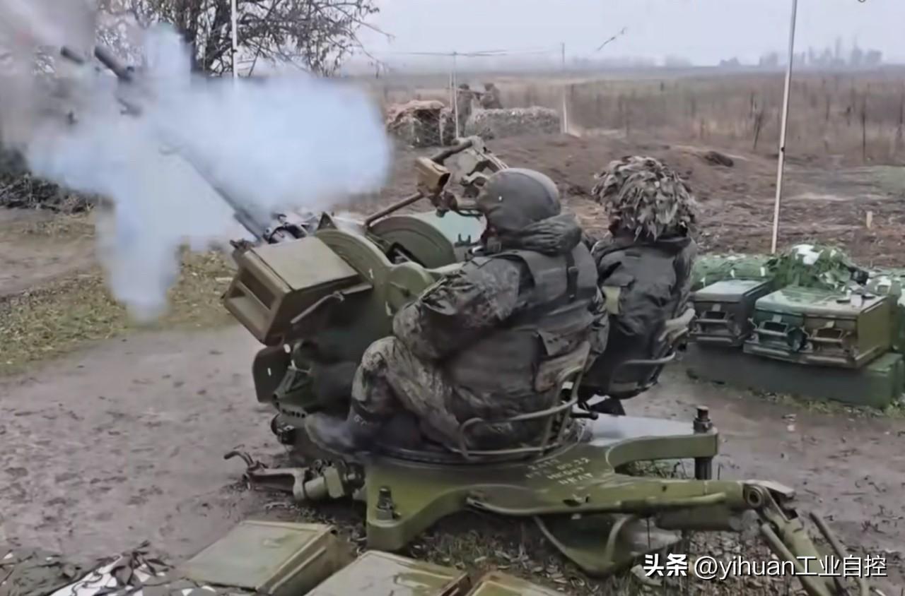 俄国防部11月28日发表消息：
    过去一周（11月22日～28日），俄军防