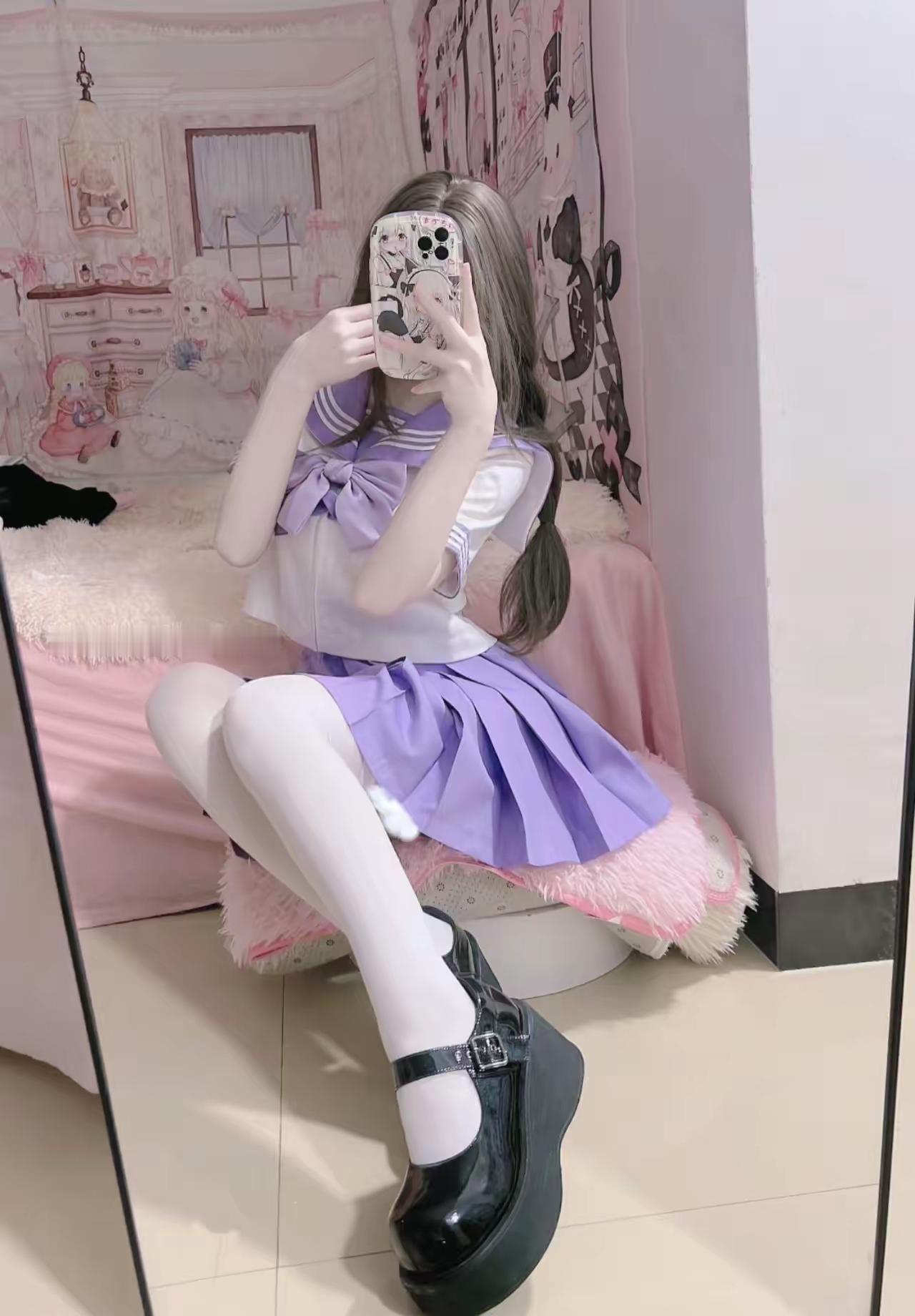 可爱少女心爆棚的梦幻房间自拍📸白丝[话题]