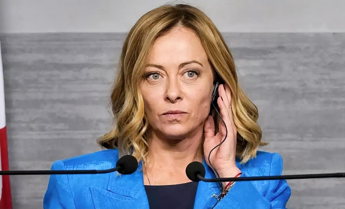 梅洛尼呼吁意美关系回归正常化，被外界解读为对特朗普认怂！起因是特朗普在G7峰会后