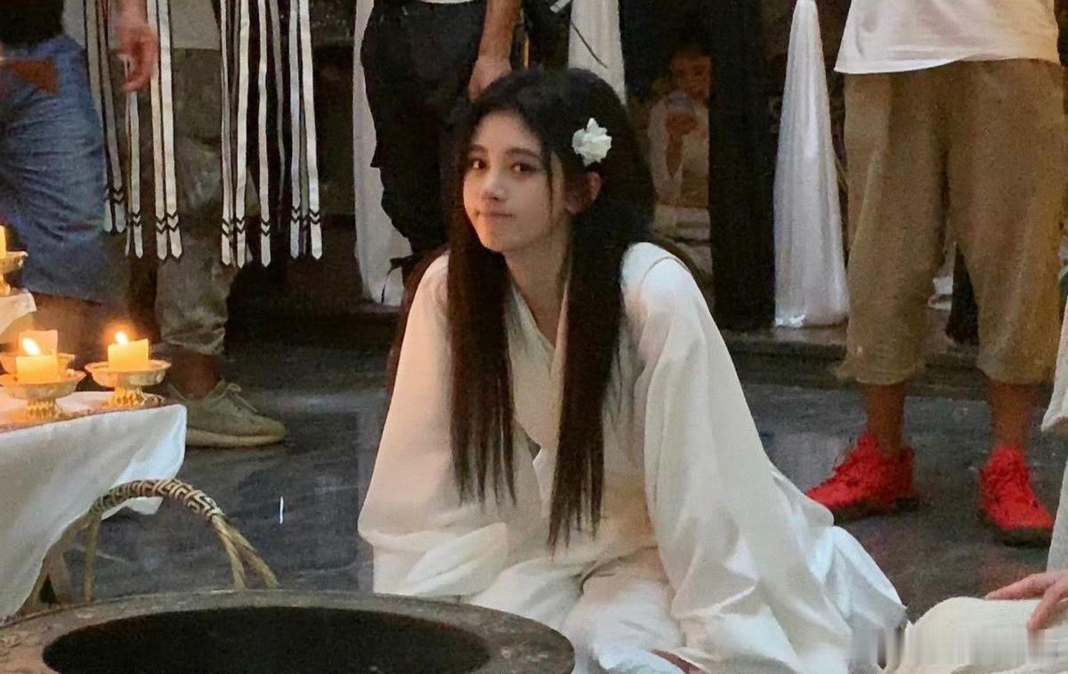 jjy鞠婧祎姜保宁jjy鞠婧祎嘉南传“把快乐放进重点反复背诵”​​​