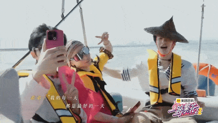 一路繁花2主题曲live版上线一路繁花 看完《一路繁花2》主题曲live版，姐姐