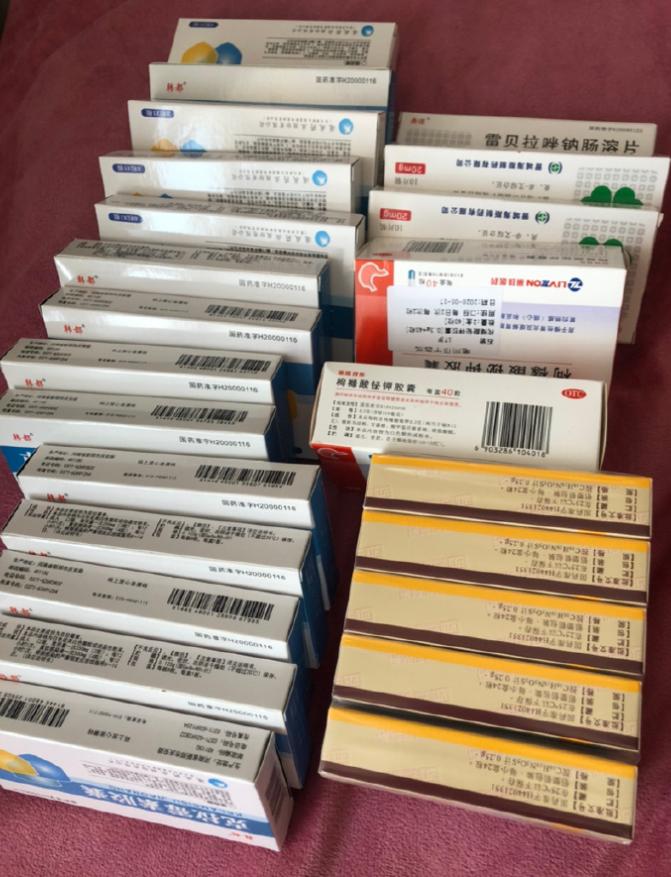 心碎！上海三甲ICU医生绝境救母，冒死购黑市原料药，换母亲20天安稳余生

在上
