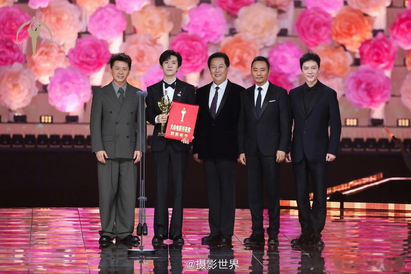 他们五个人中有五个人是影帝 易烊千玺标准影帝身高 