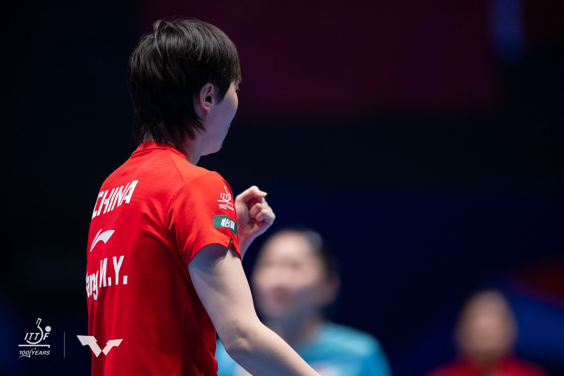 伦敦世乒赛团体赛  王曼昱‪加油‬ 赛场一隅·图片八·决赛©️ittf 