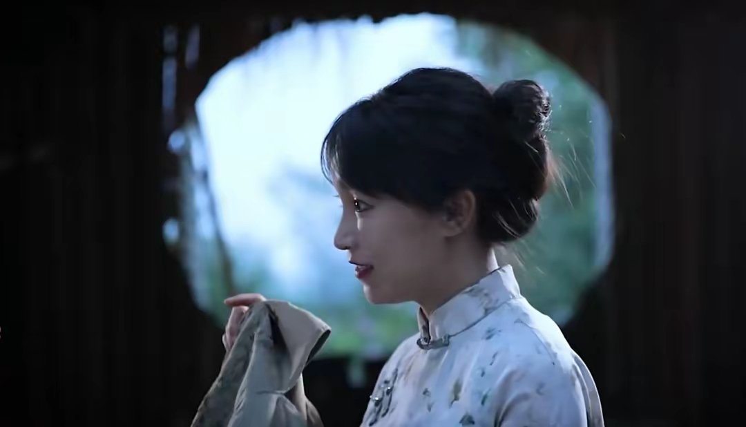 为什么李子柒能火，因为她让我们知道自己也可以成为那束光李子柒不仅仅在视频里给我们