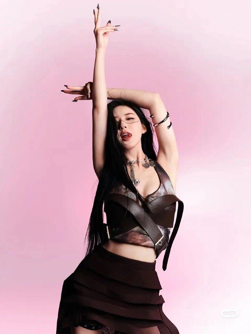 内娱最会媚男粉的女星来了 ​​​