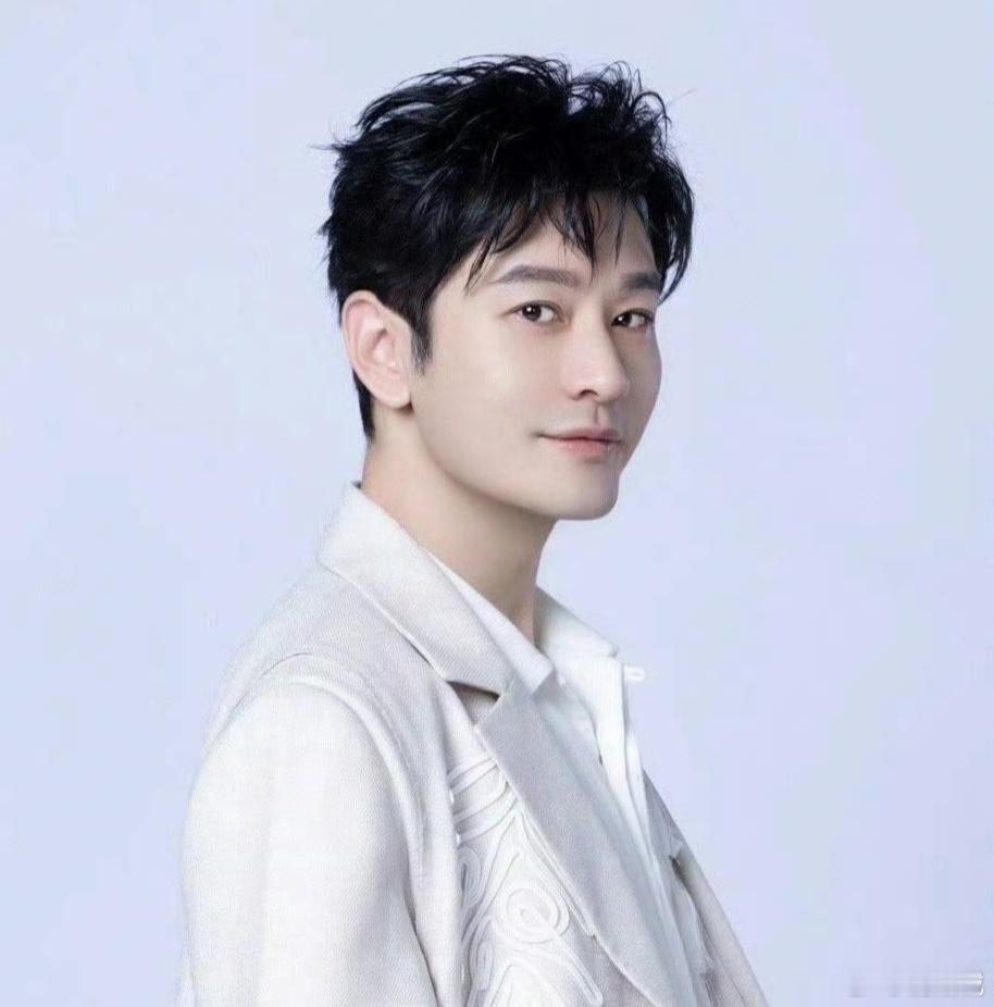 黄晓明黑粉手写道歉信看上去是非常诚心的一封熟悉的道歉信，希望通过这样的方式能够正