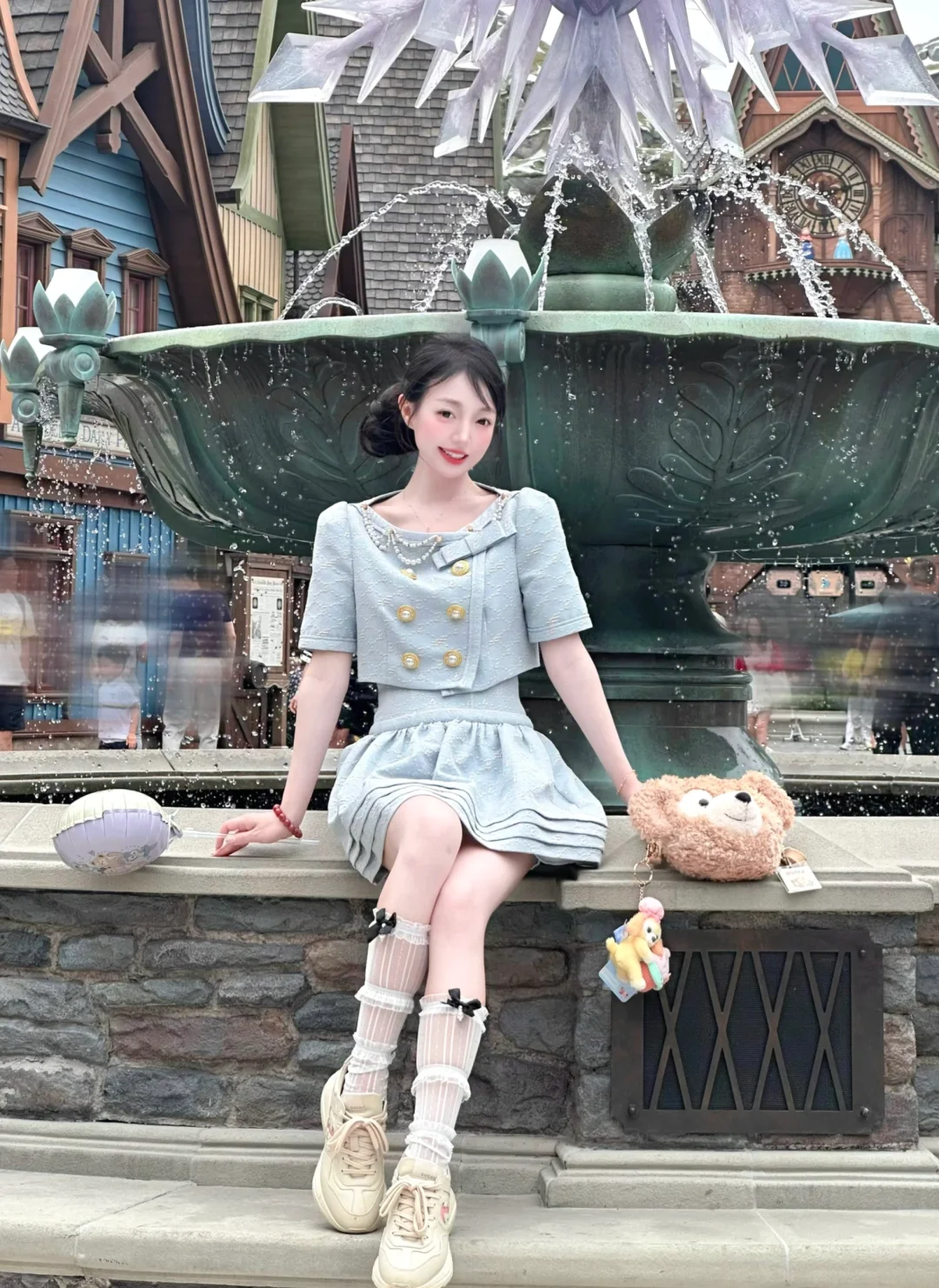 𝑫𝒊𝒔𝒏𝒆𝒚❄️夏日冰雪奇缘⛲️. · .*☃️