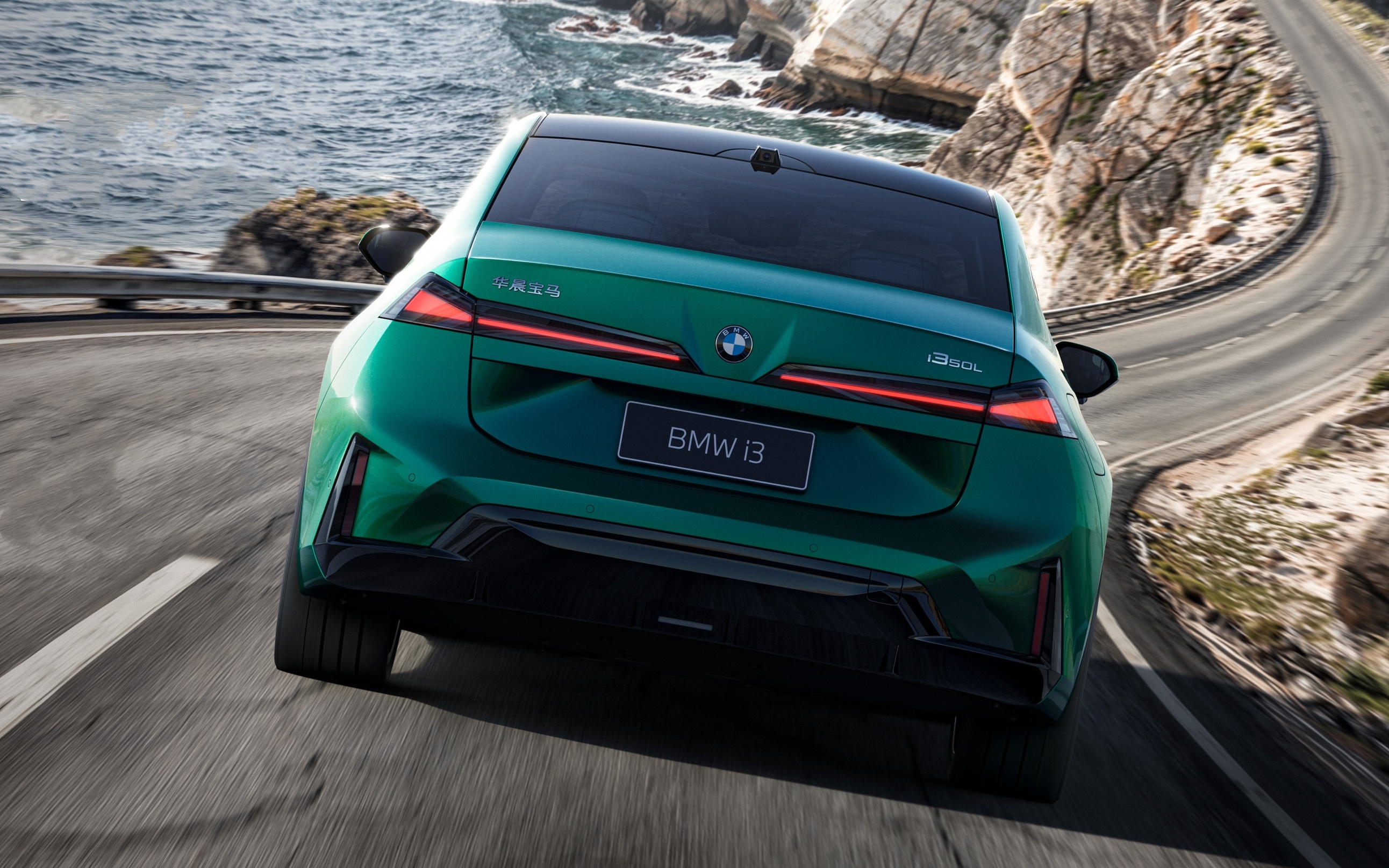 新世代宝马BMW进入新世代 没想到国产加长版的i3能这么快就首发亮相了，宝马可能