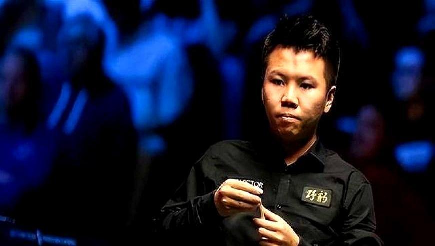 周跃龙直接干翻世界第二凯伦威尔逊 杀进威尔士公开赛16强
 
首轮他4-0横扫对