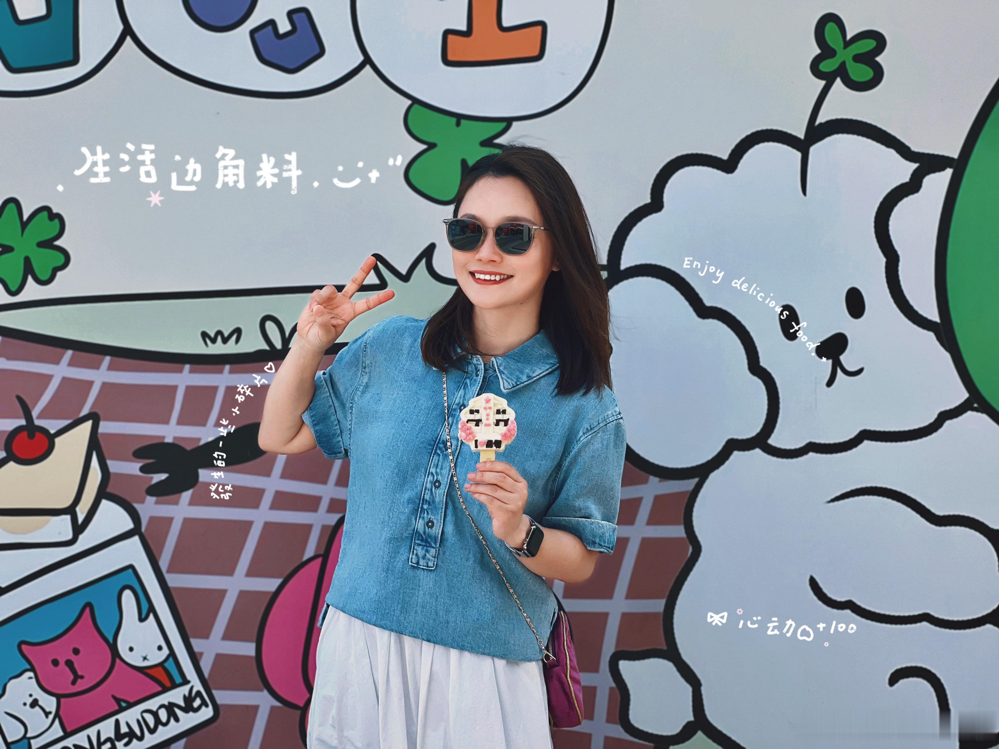 “不管去哪里，遇到喜欢的风景就拍下来。因为下次不一定能遇见。又或者你只是路过，不