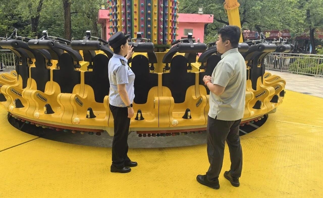 履职尽责筑牢防线 哈尔滨市市场监管局开展端午市场安全保障工作

冰城市场监管
端