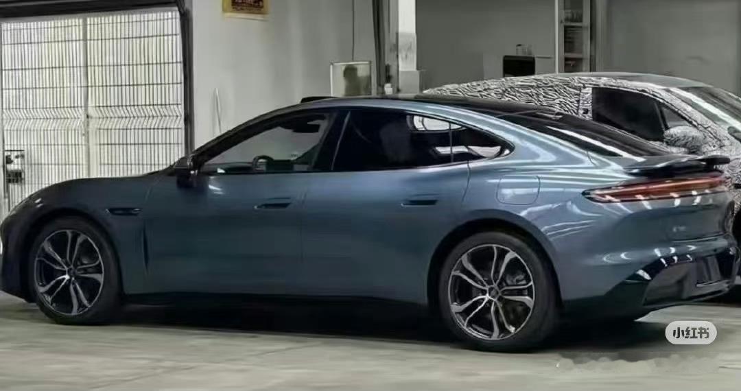 网传的尚界Z7实拍图！ 颜值给几分？