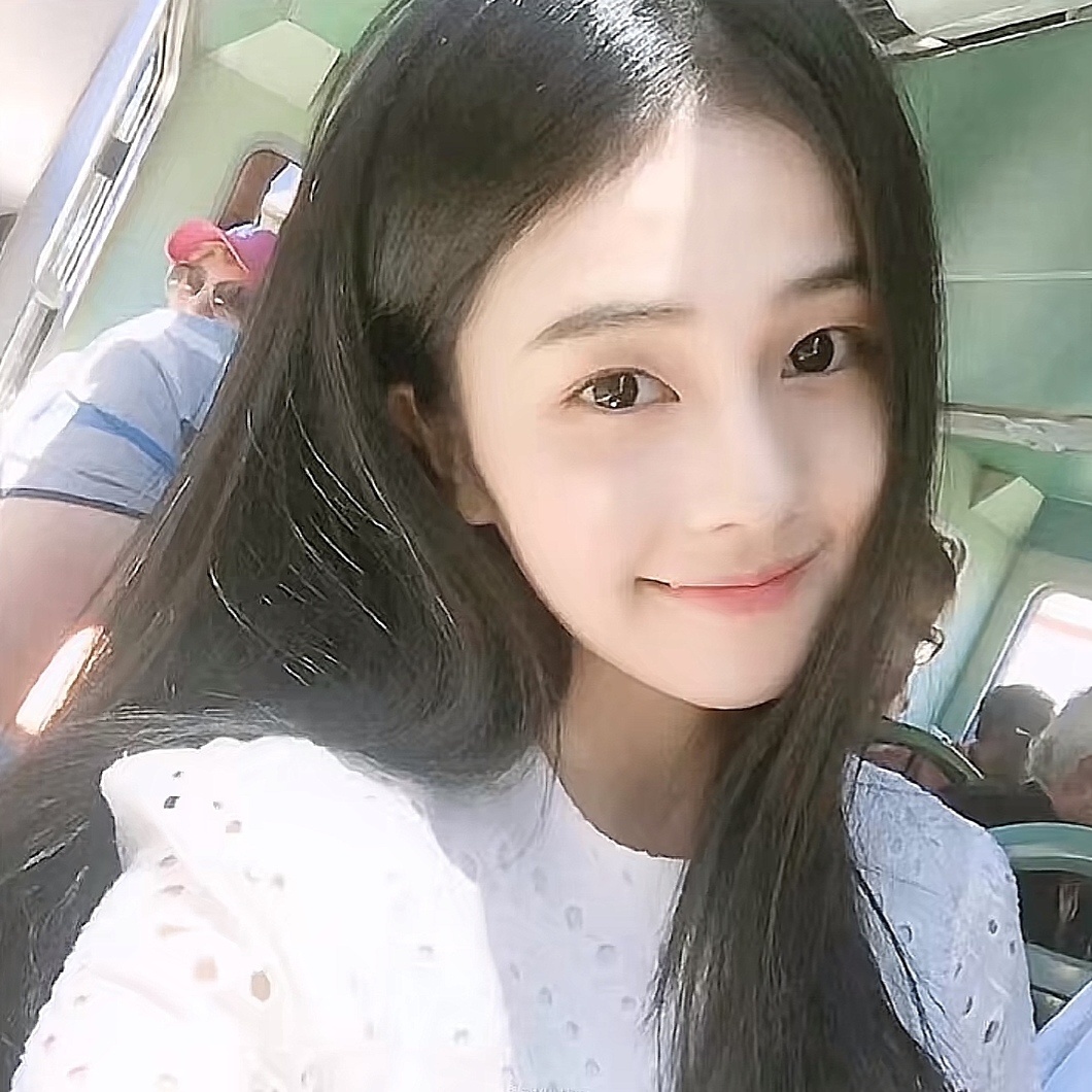 好萌呐 这张有原图吗🥹 ​​​