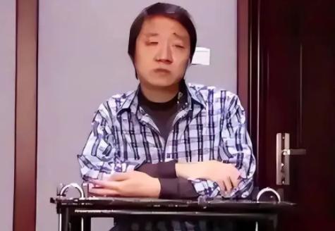 谁能想到，亲手锻造中国电磁炮这柄国之重器的核心专家，竟是潜伏最深的美国间谍！他三