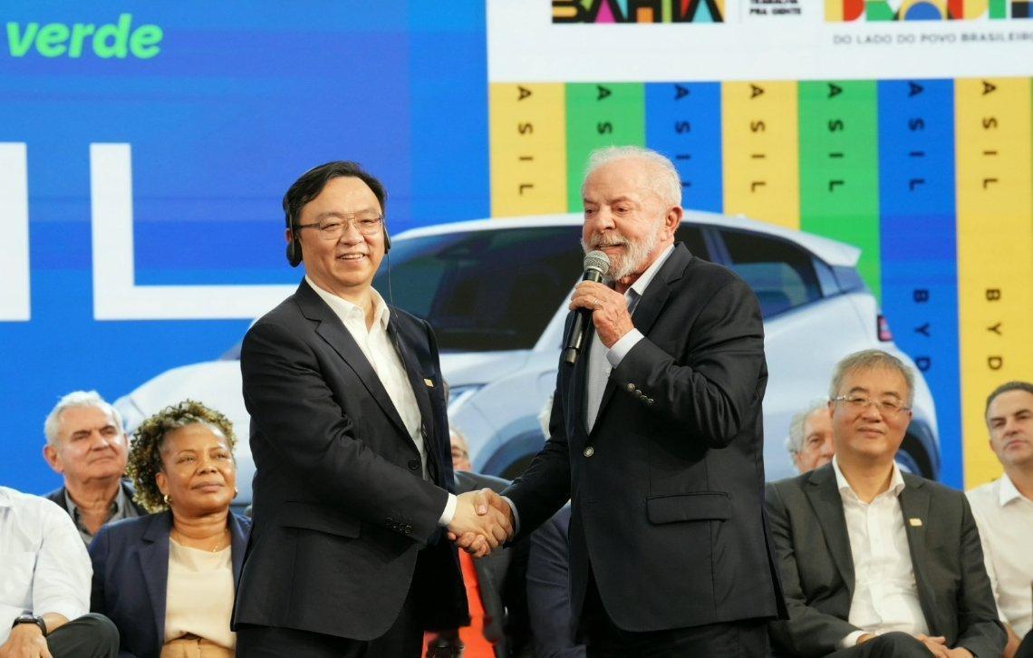 谁能想到，三年前刚进入巴西的比亚迪，如今能把“中国车企”的身份玩出这么大动静。第