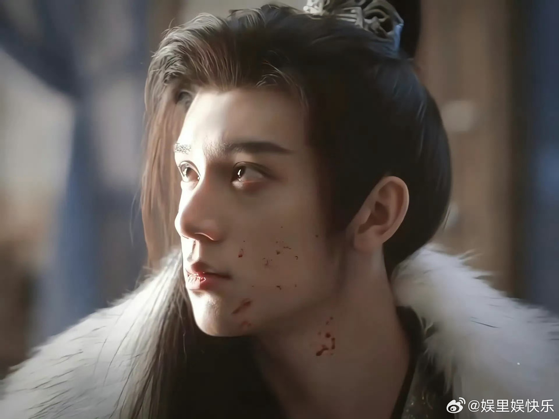 随元青每次都自带复活buff全剧的复活次数都让随元青包了 谁懂！随元青顶脖、坠崖