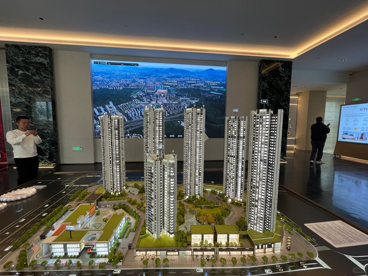 深圳楼市：新房过年，二手房出货！