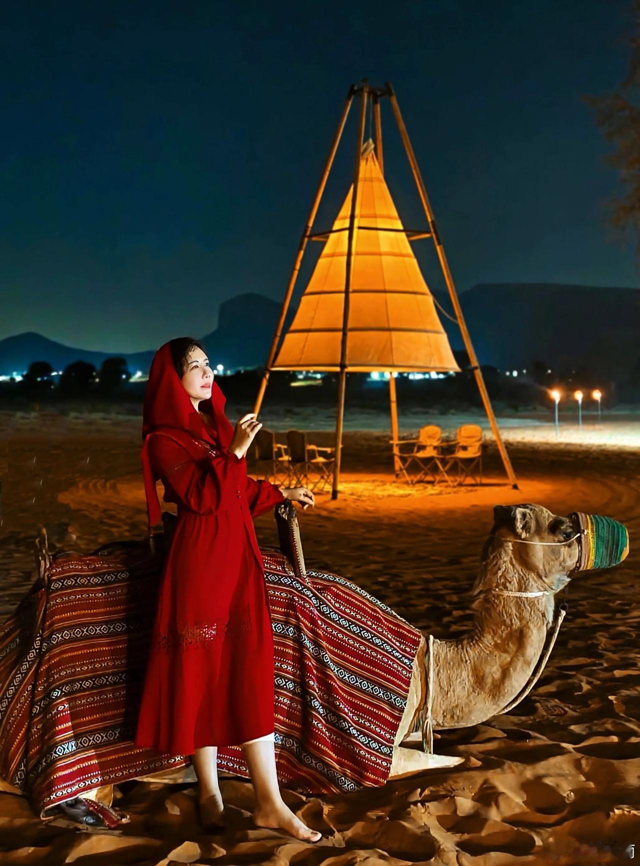 晚安 🌙沙迦的夜 果然沙漠🏜️还是最好出片儿 ｜新发现的宝藏地～ Mleih