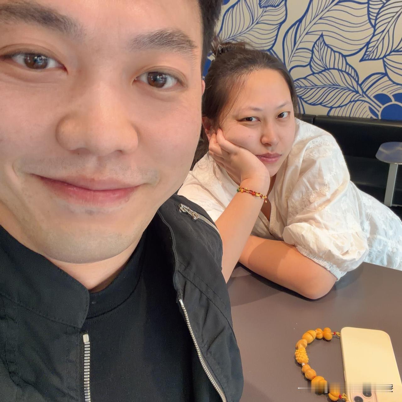 夫妻之间不吵架？那说明没真爱！

这两天我和薇姐吵了一架，搞得家里气氛那是相当压