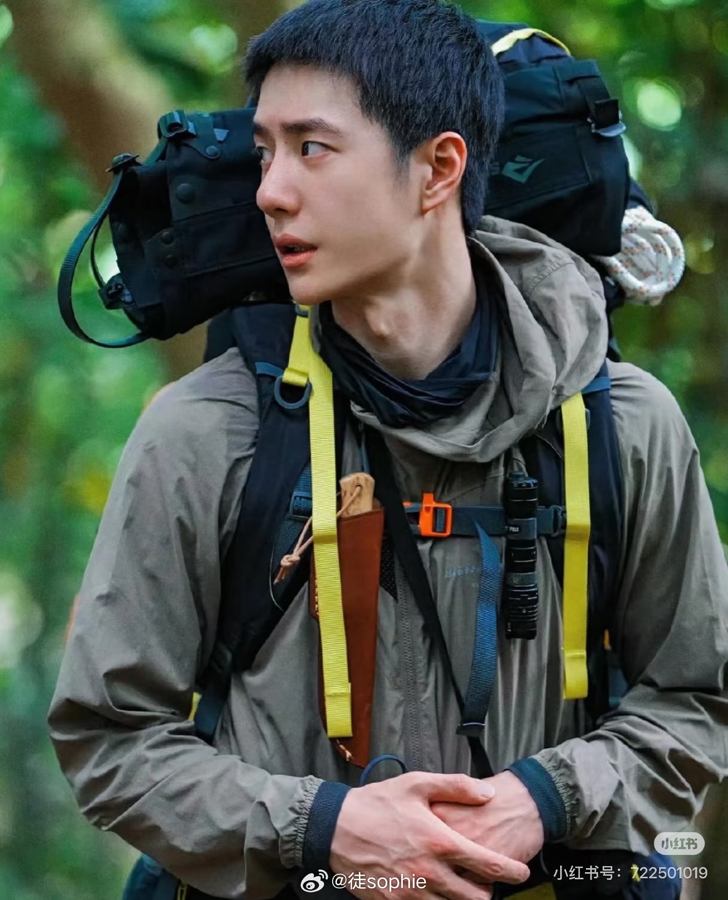 我服了，原来暗恋的他长得很像王一博！！我真是服了……我就说像谁但讲不出来，刚才听