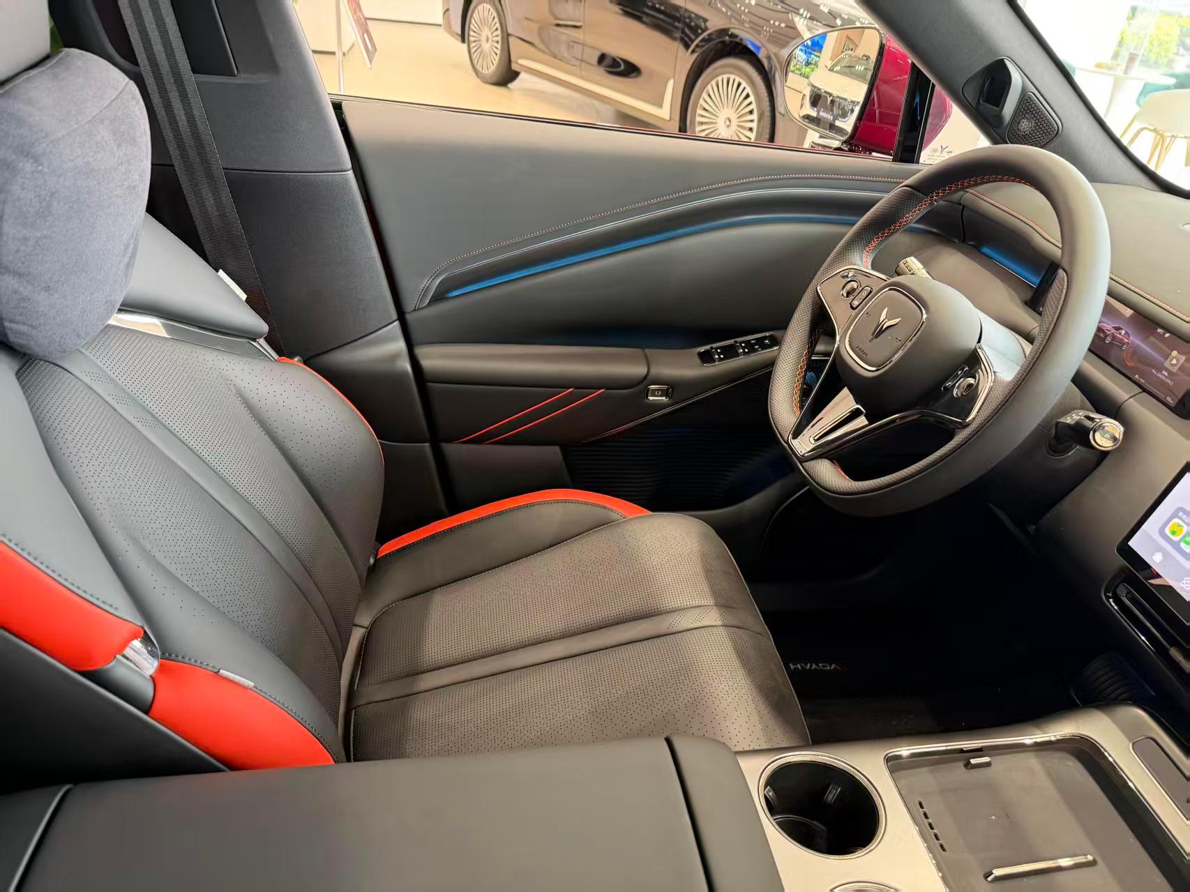 中大型纯电溜背SUV，四激光跑华为ADS 5，98度电最高740公里，800V 