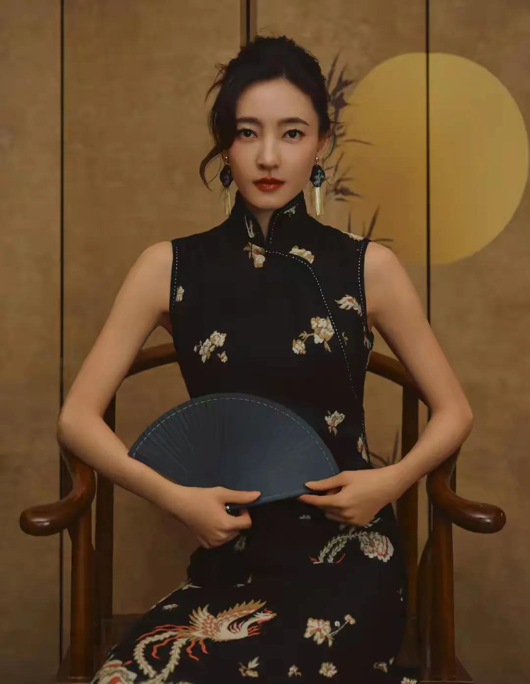 啥？王丽坤老公承认花钱嫖娼数百万？我没听错吧？王丽坤的老公嫖娼？

你说王丽坤老