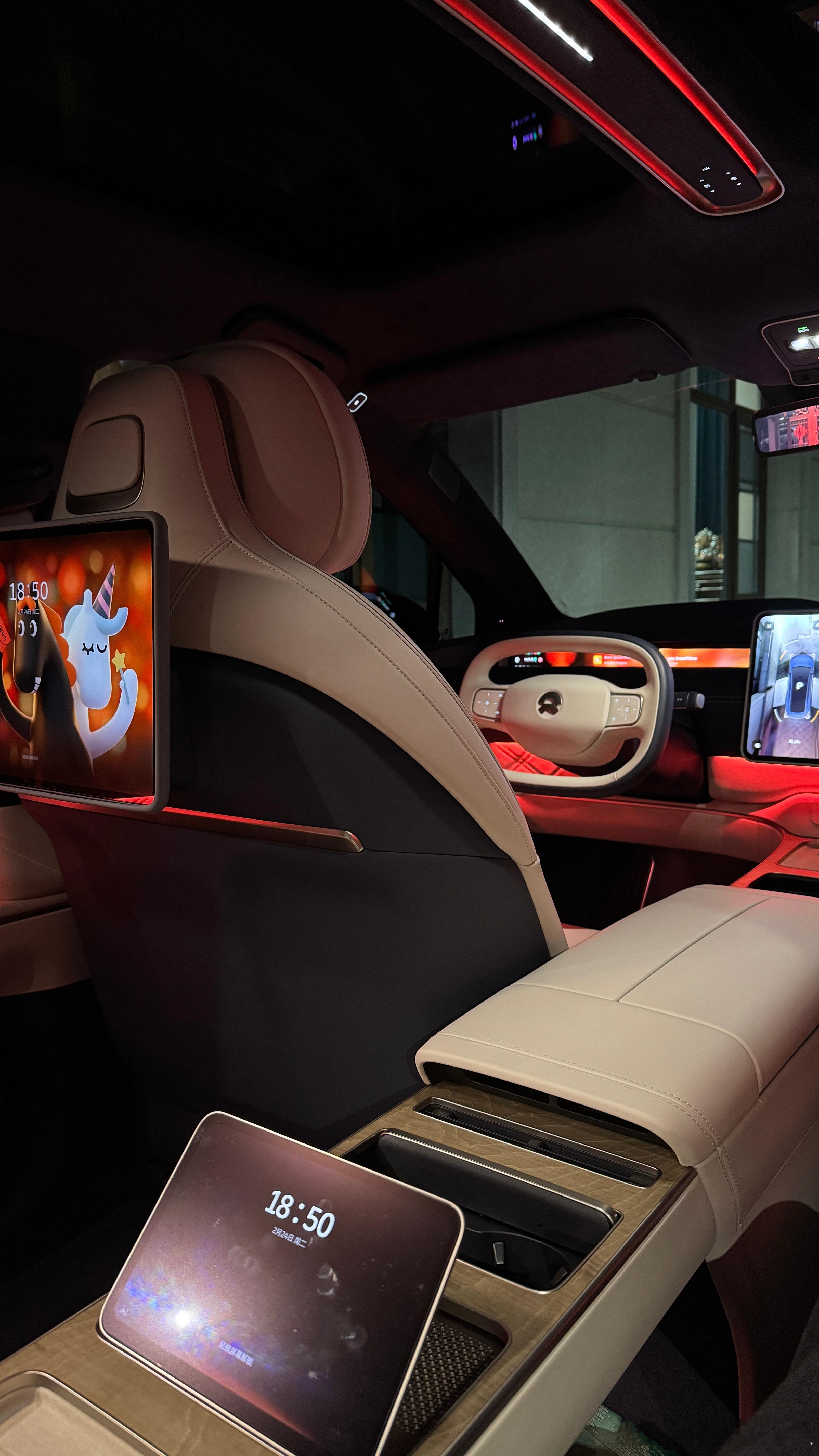 谁能拒绝拥有一台蔚来ET9呢线控转向+全主动悬架 交付使用一年了我最爱的还是他纯