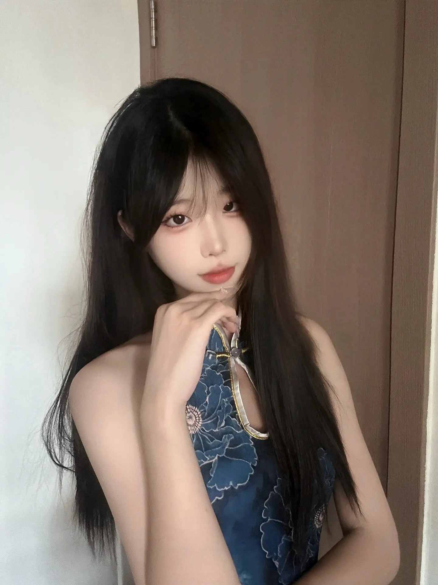 你还是那样  喜欢用不同的文案装深情