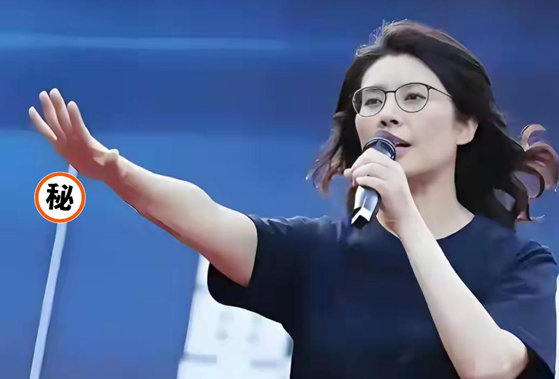 郑丽文终于出手！蔡正元案出现转机，马英九心腹盛赞他了不起。

蔡正元因“三中案”