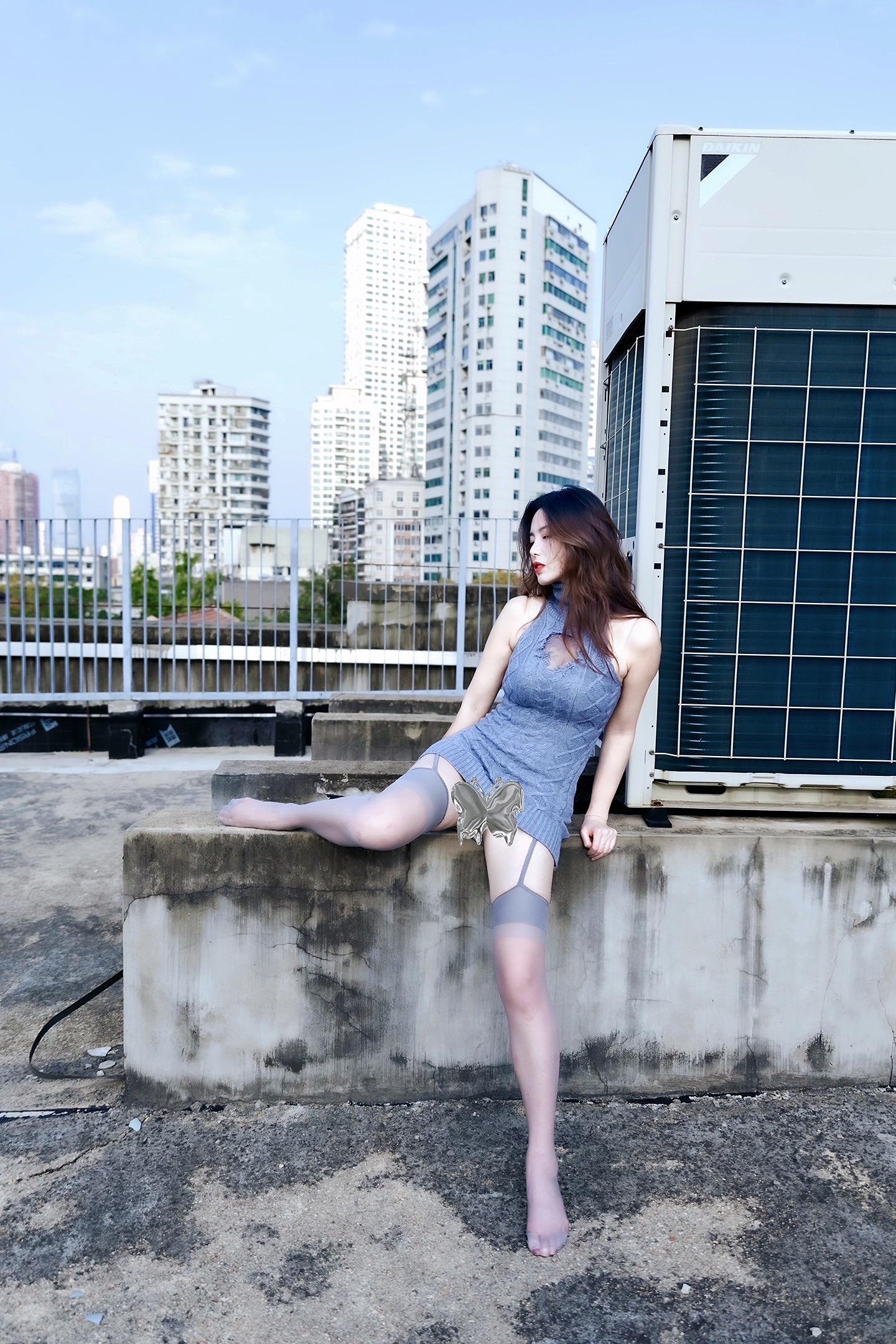 我给你的只有感觉～《街拍美女写真》 模特