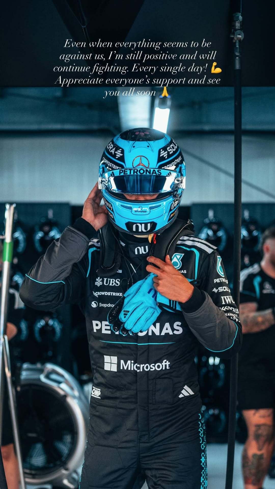 georgerussell63更新一则快拍👇🏻即使现在的一切看起来都不太如意