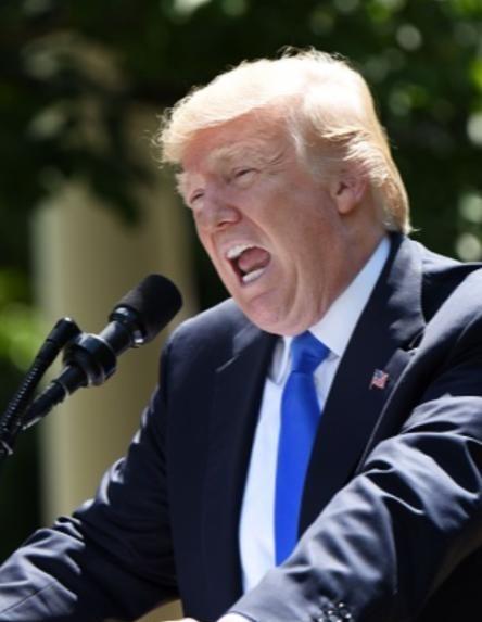 现在，世界人民应该感谢特朗普，不是说他多厉害、多伟大，而是他当了美国总统那几年，