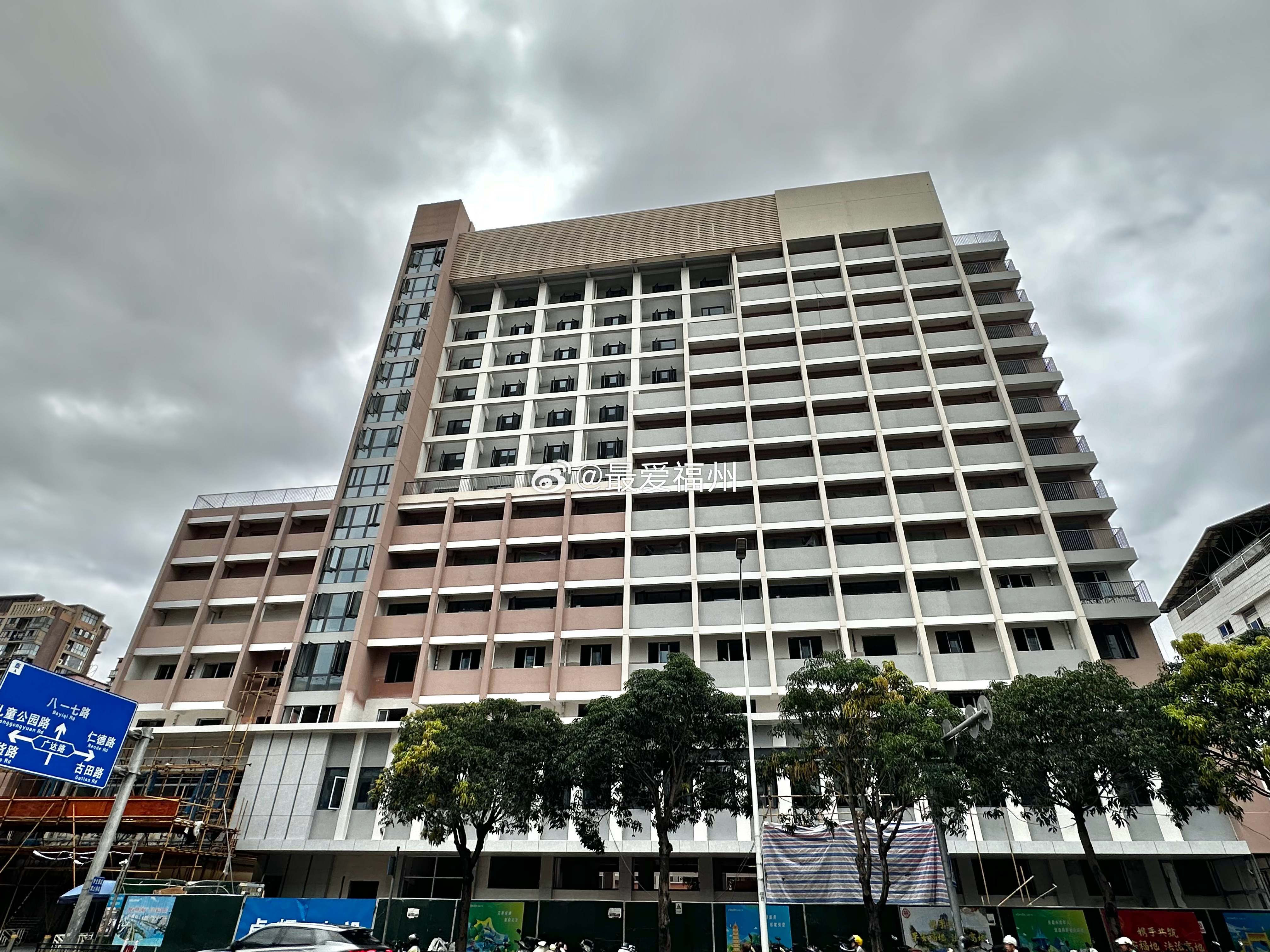 原台江教育新濠酒店外立面改造实景呈现 
