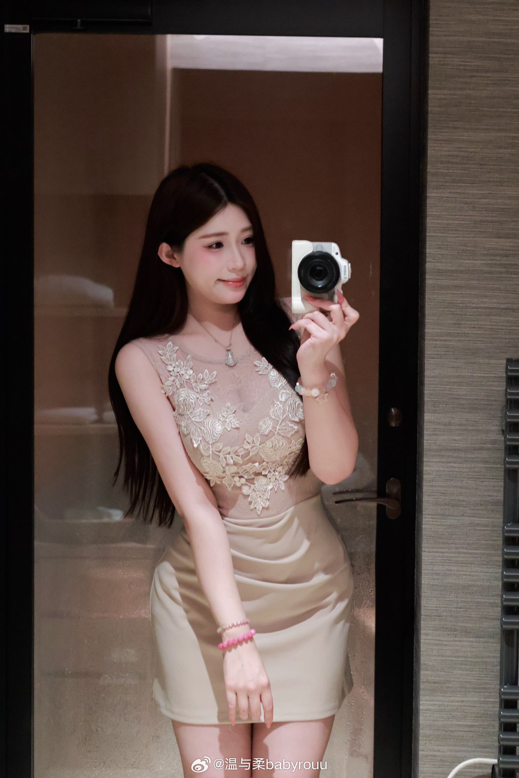 👗最大的心愿就是：做很多很多漂亮衣服给老婆们穿 