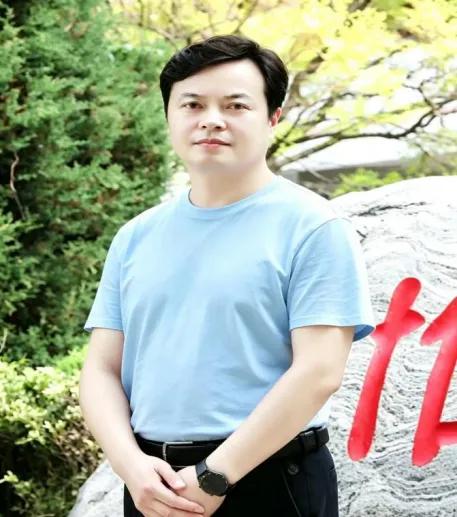 潜心育人守初心｜宝应实验初中徐永军老师扎根讲台默默耕耘
实验初中徐永军老师，身兼