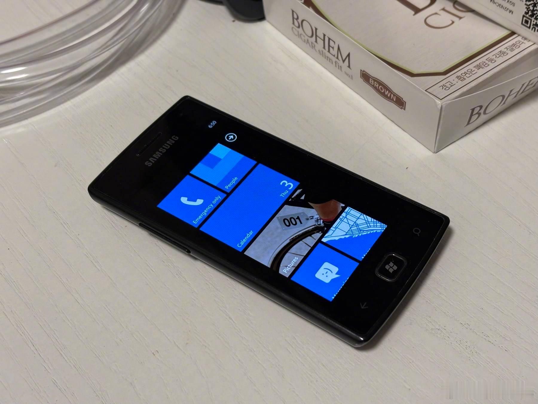 怀旧小抽屉 Windows Phone 我用过很多部，从最早的 HD7 莫扎特 