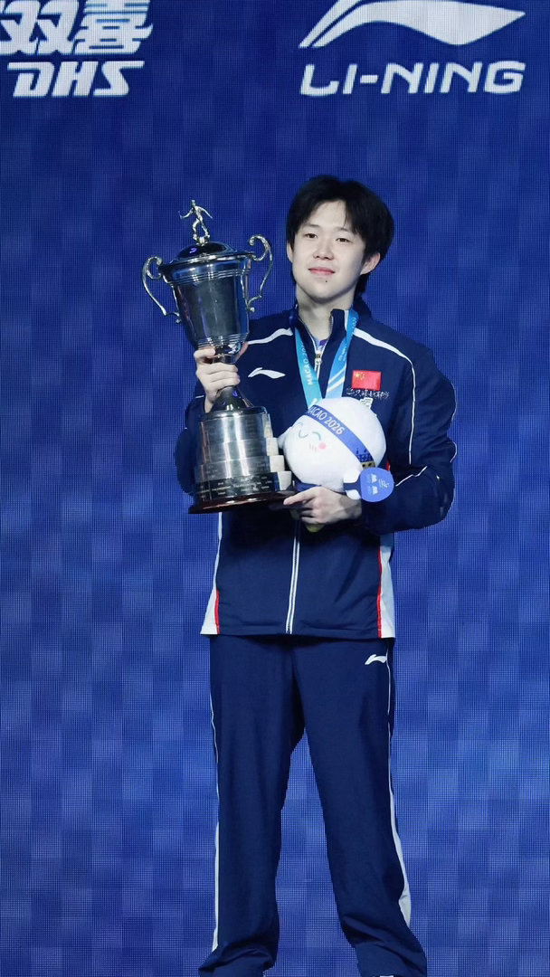 荣耀加冕！王楚钦入选2026新锐青年先锋人物，日内瓦发布榜单见证国乒少年的全球认