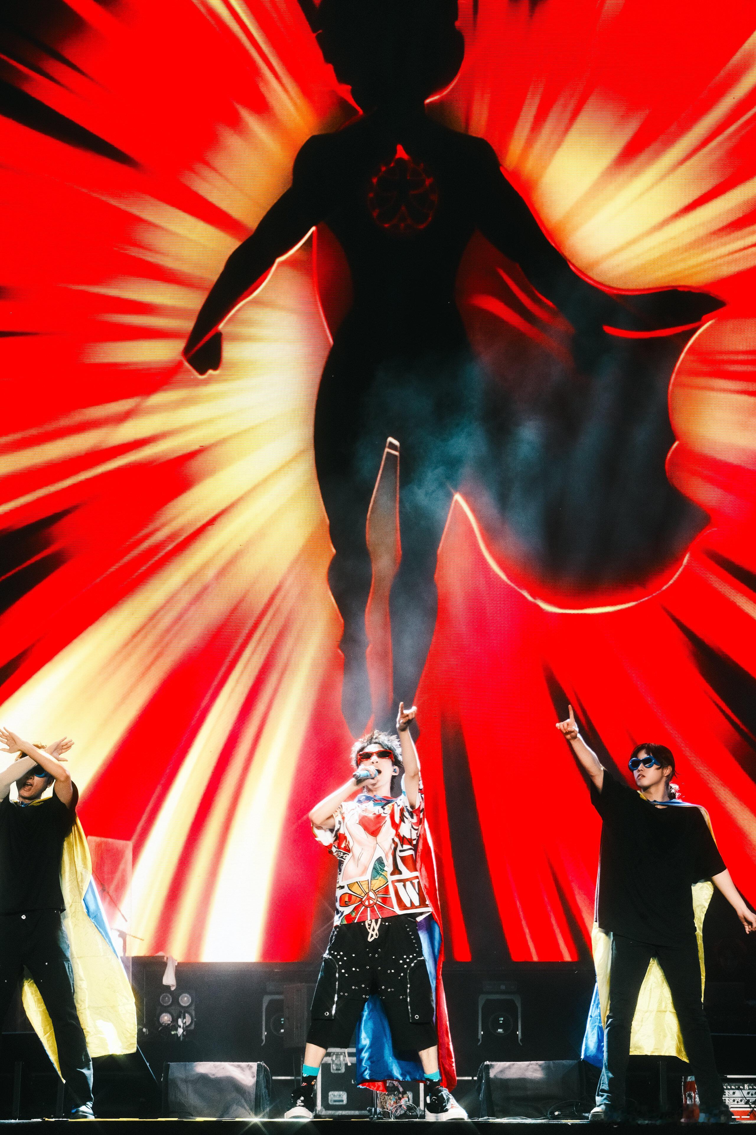 付航说大张伟是上个世纪出道的今夜喜友秀 大老师暖心夸赞搭档超有分寸，本以为话题温