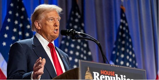 嘴上退出身体诚实，特朗普联手以色列唱双簧，战局进入新阶段
 
当地时间3月18日