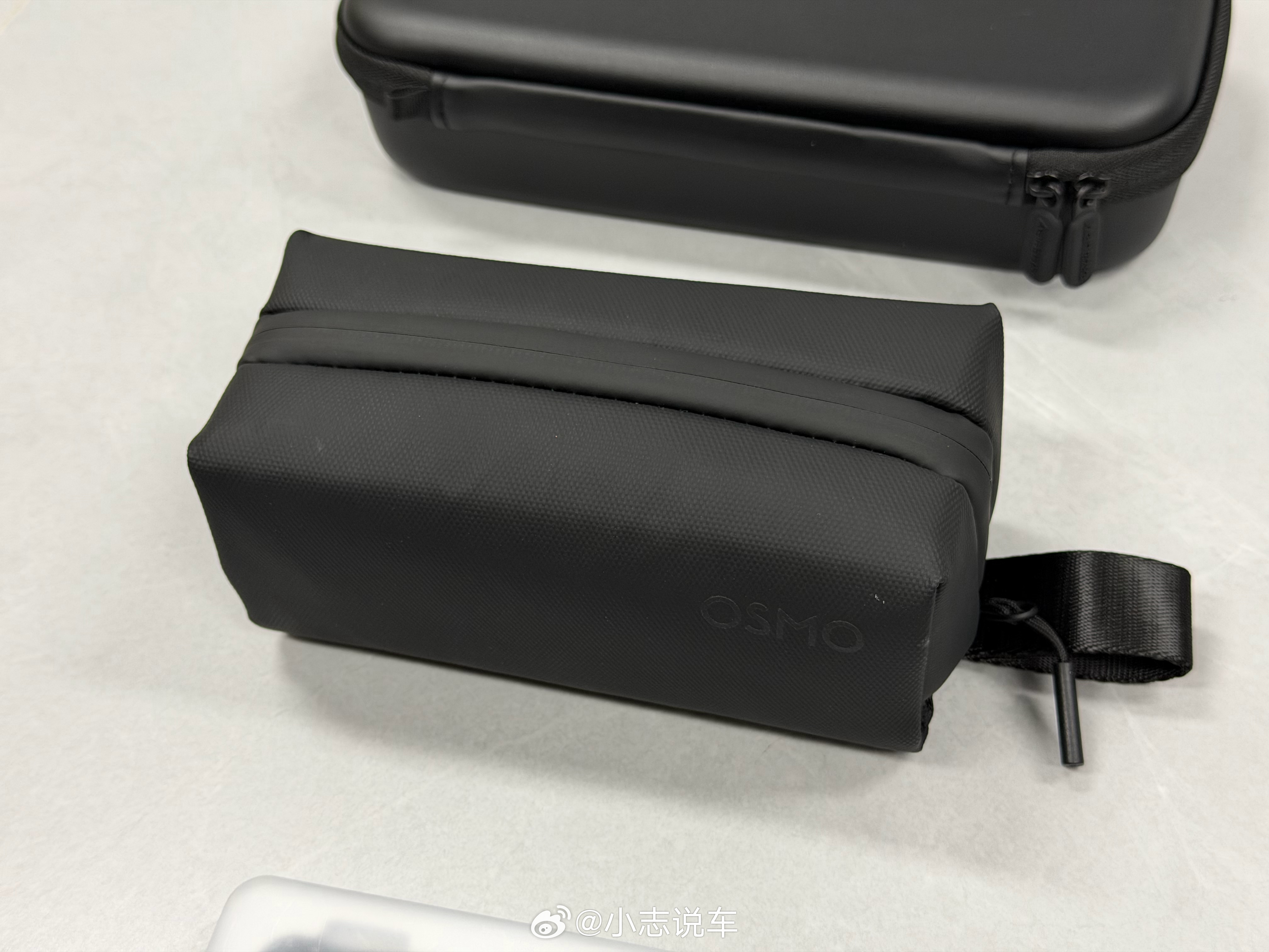 给大疆Pocket 4P“搬个家”～原厂收纳包非常难用，一堆配件一堆线在里面很乱