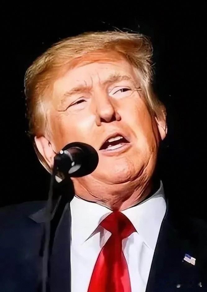 特朗普亮明底牌，美国在台湾问题上“战略模糊”彻底终结。长期以来，美国两面讨好：对